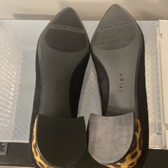 Anne Klein Kalinin Pump - Picture 8 of 11